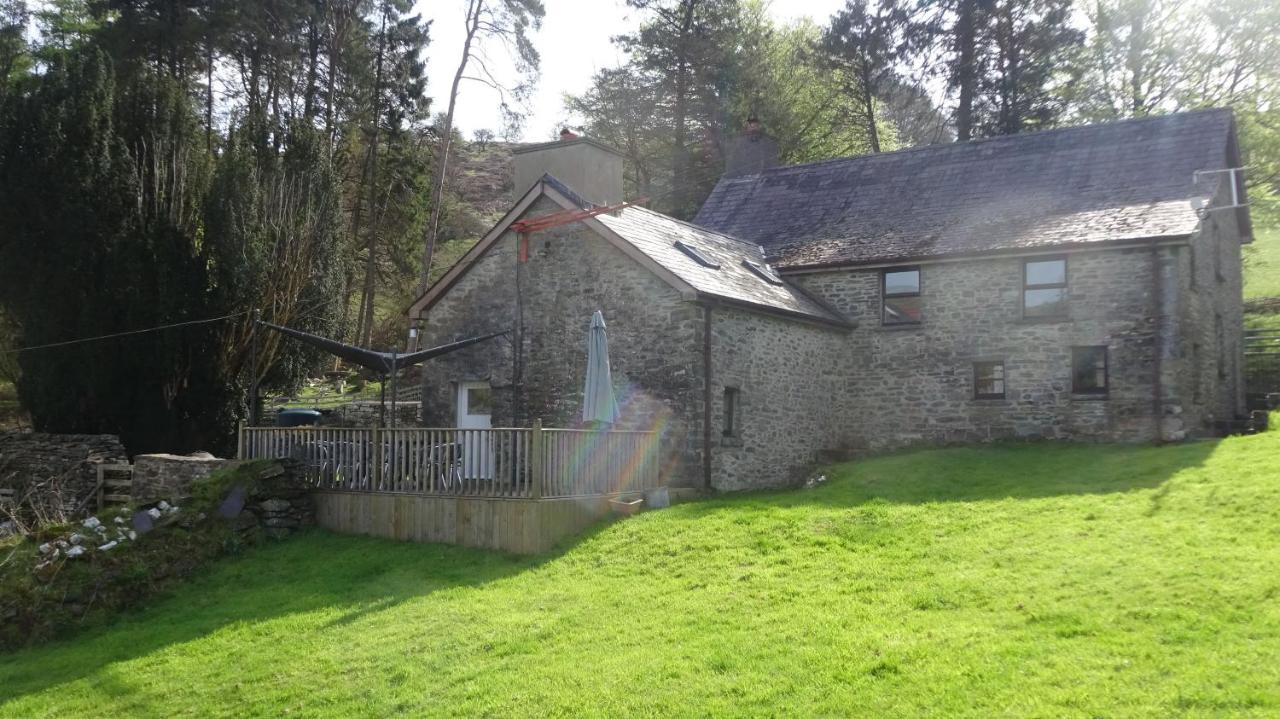 Blaentwrch Farmhouse Llanddewi-Brefi Екстер'єр фото